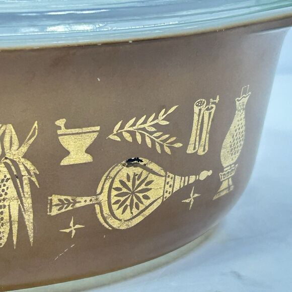 Vintage Pyrex 043 Early American Casserole & Lid  1.5 Quart Oval Brown Gold USA - Picture 5 of 13